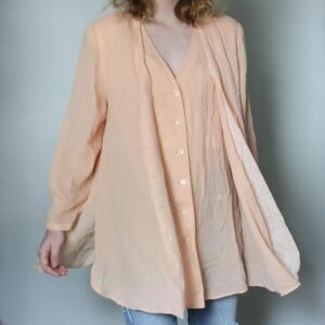Vintage 80s Peach Button-Down Women's Shirt
